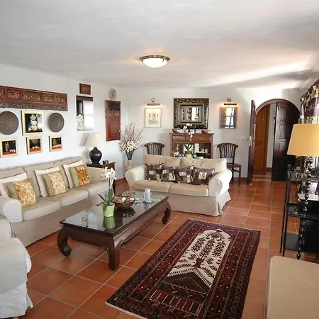 El Volcan Villa Mácher
